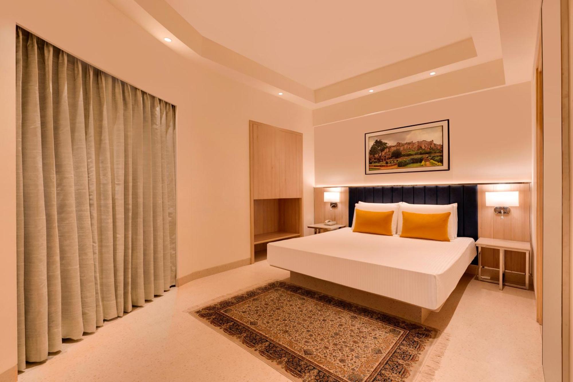Lemon Tree Premier Hitec City Hyderabad Exterior photo
