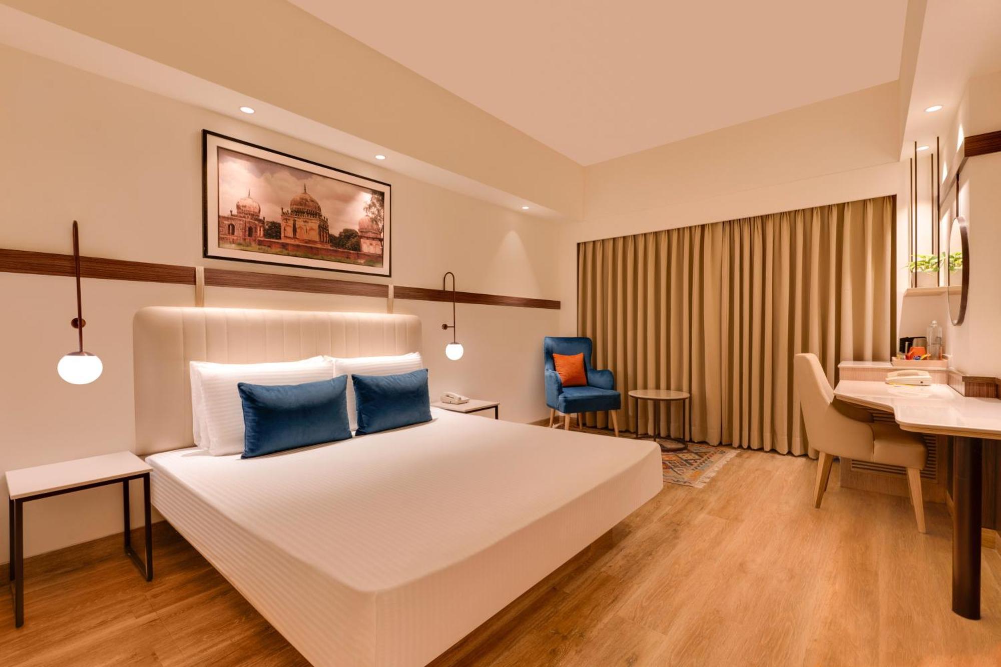 Lemon Tree Premier Hitec City Hyderabad Exterior photo